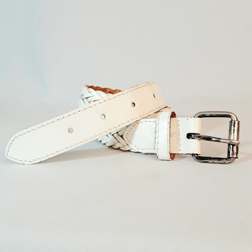 💎Womens White Leather Braided Belt Size Medium Roller Buckle Vintage Hong Kong
